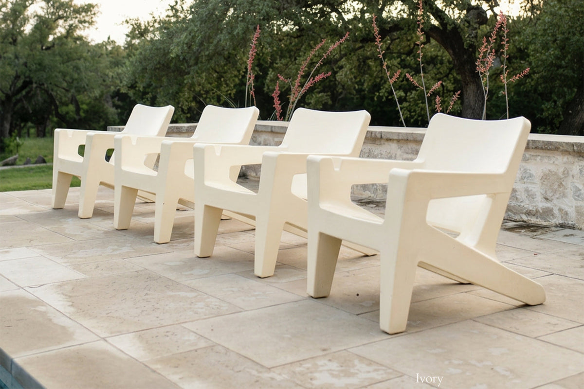 Bask Outdoor Lounge Chair