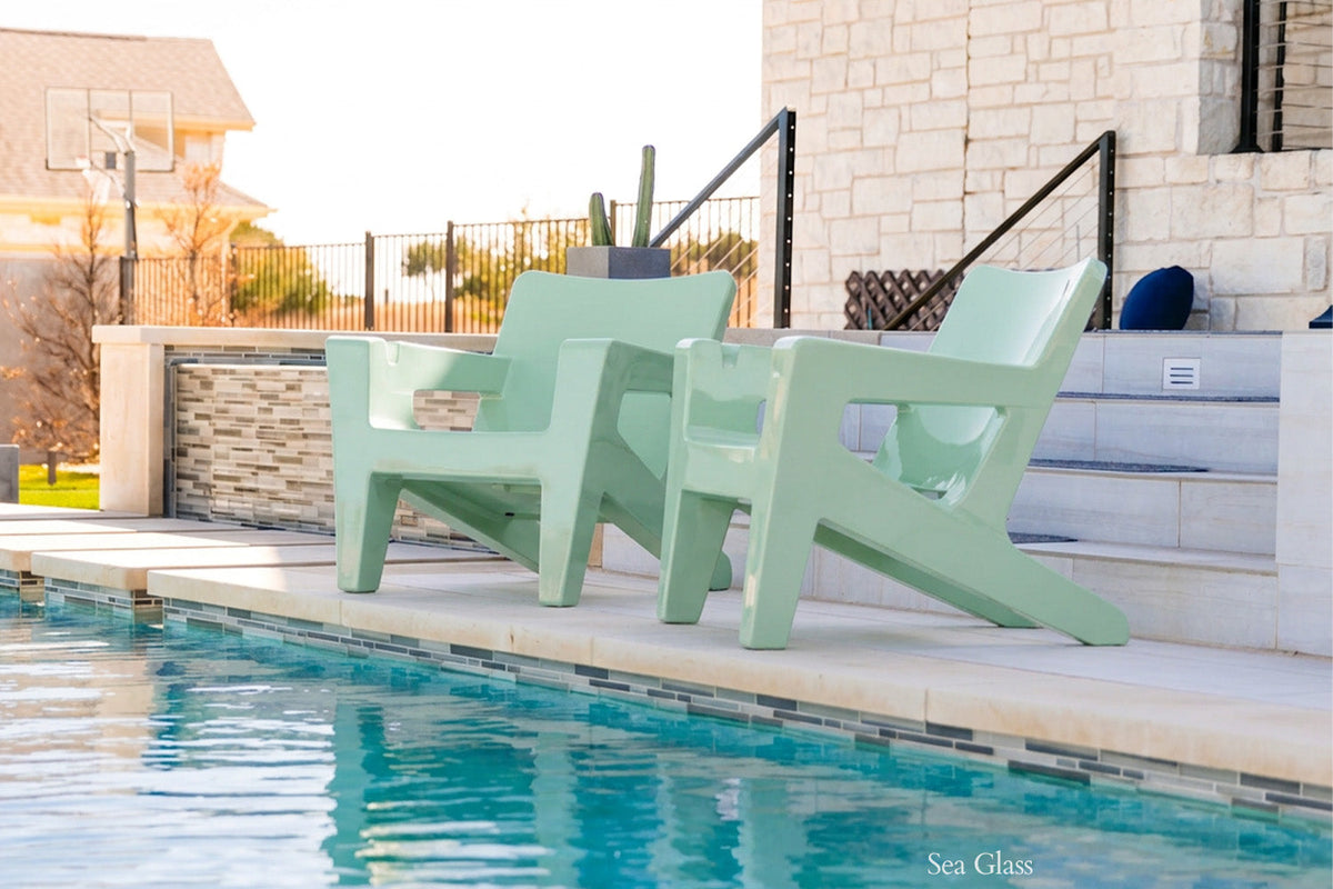 Bask Outdoor Lounge Chair