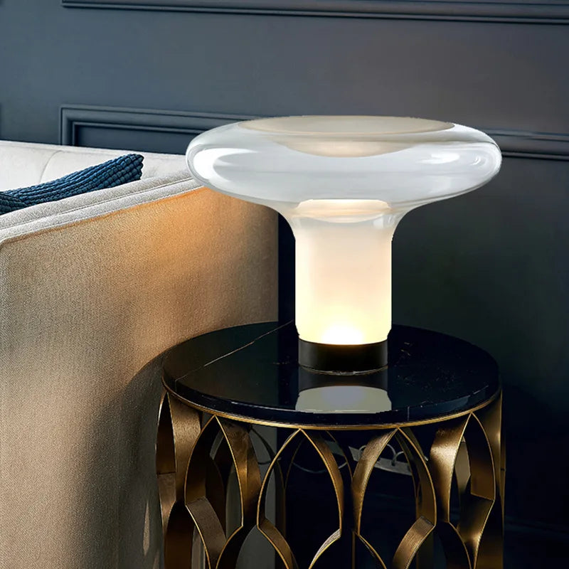Jeppe Table Lamp