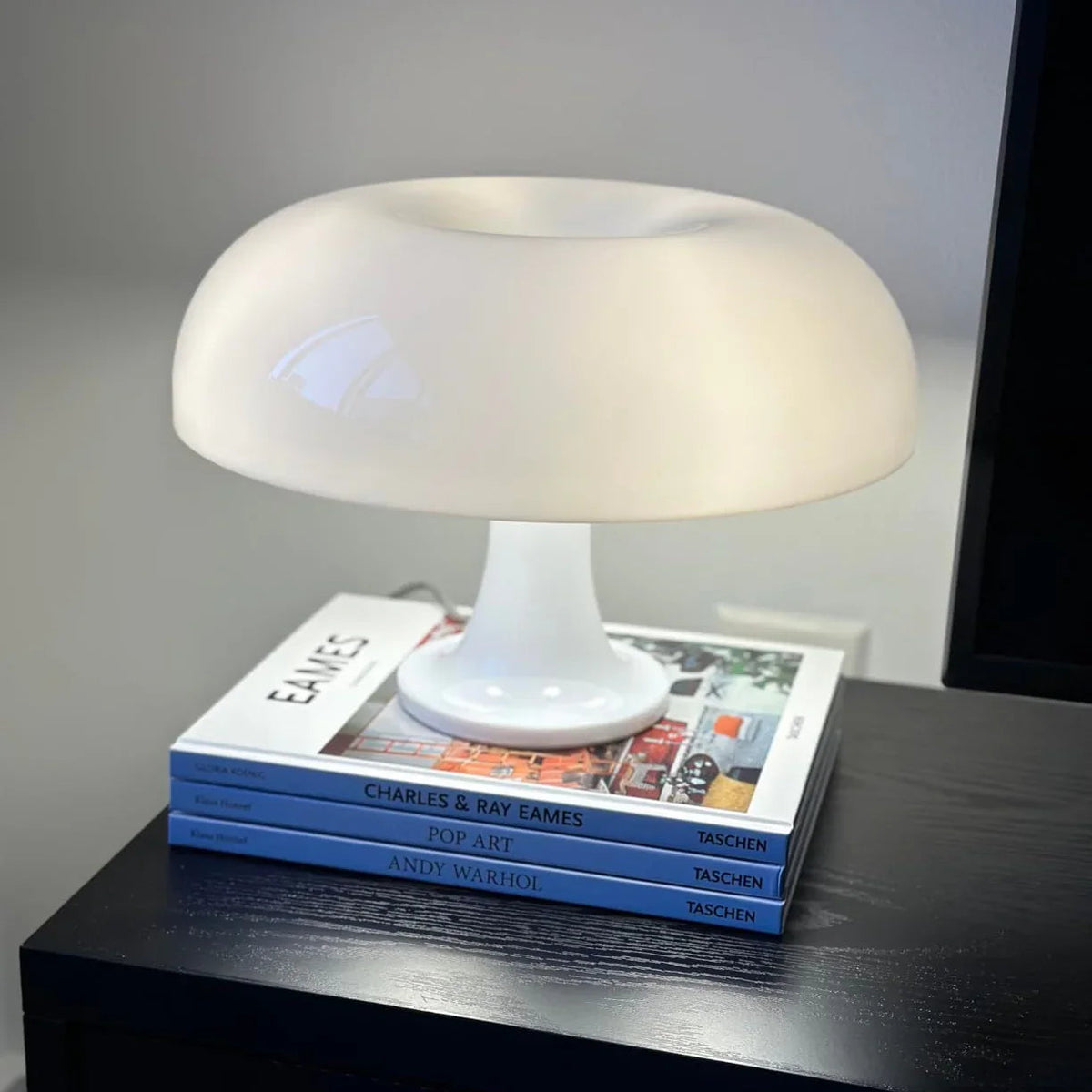 Lucente Table Lamp