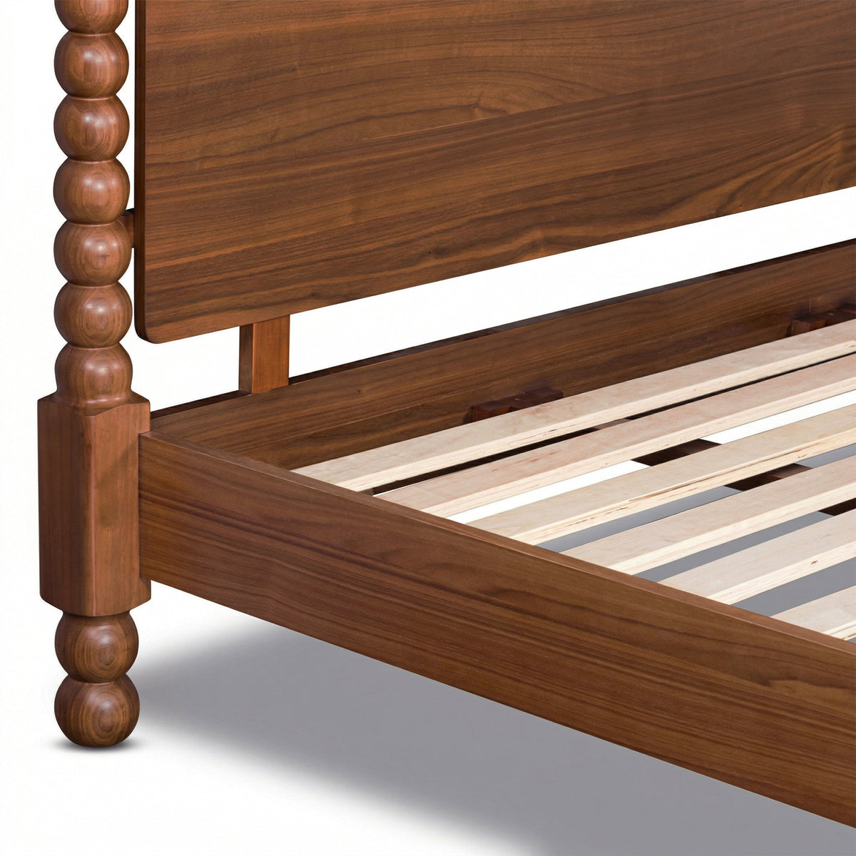 Aberdeen Walnut Bed, King, joinery close up