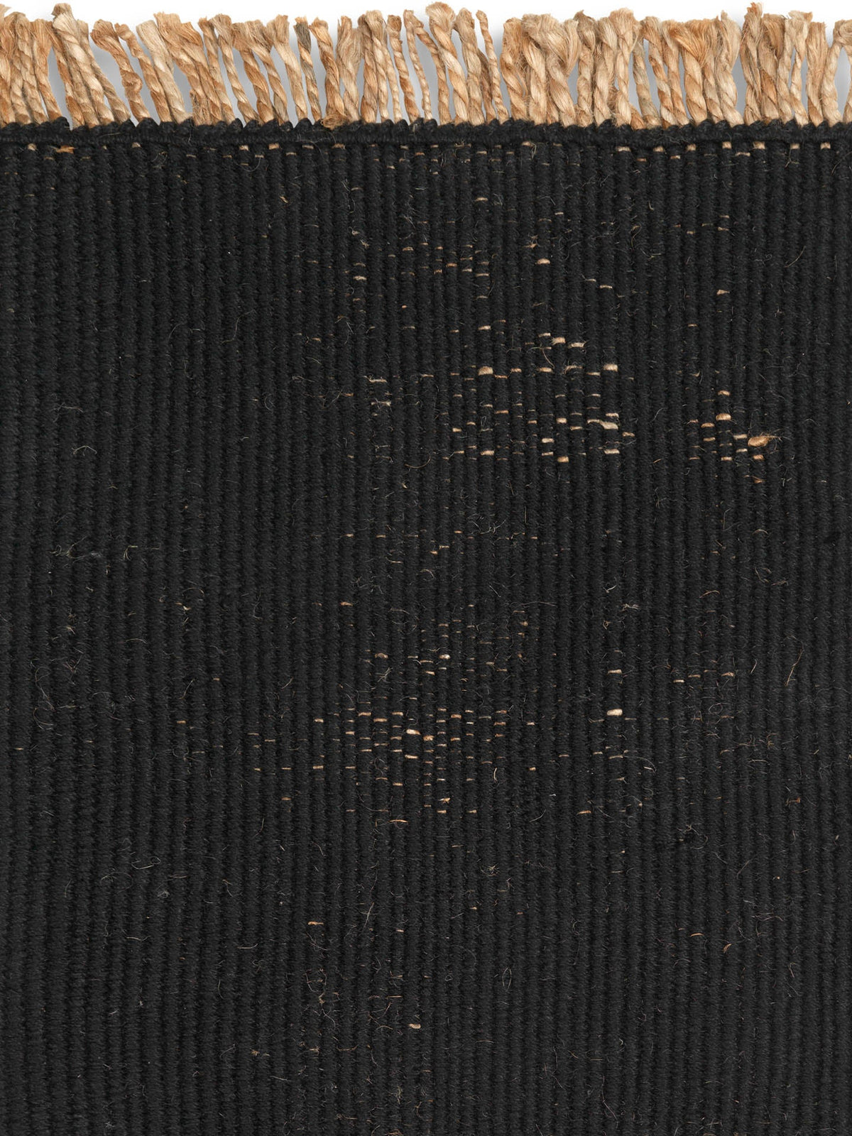 Block Jute Mat, Black/Natural, corner and edge detail