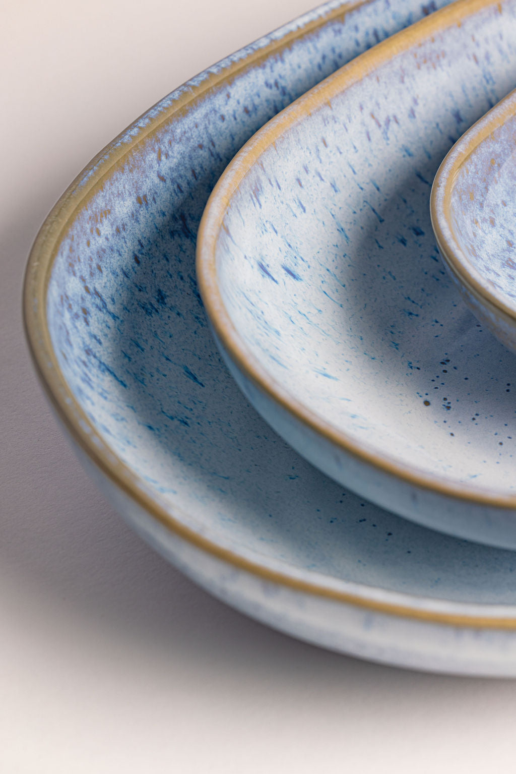 Ceramic Serving Platter Trio, cay, rim and edge detail