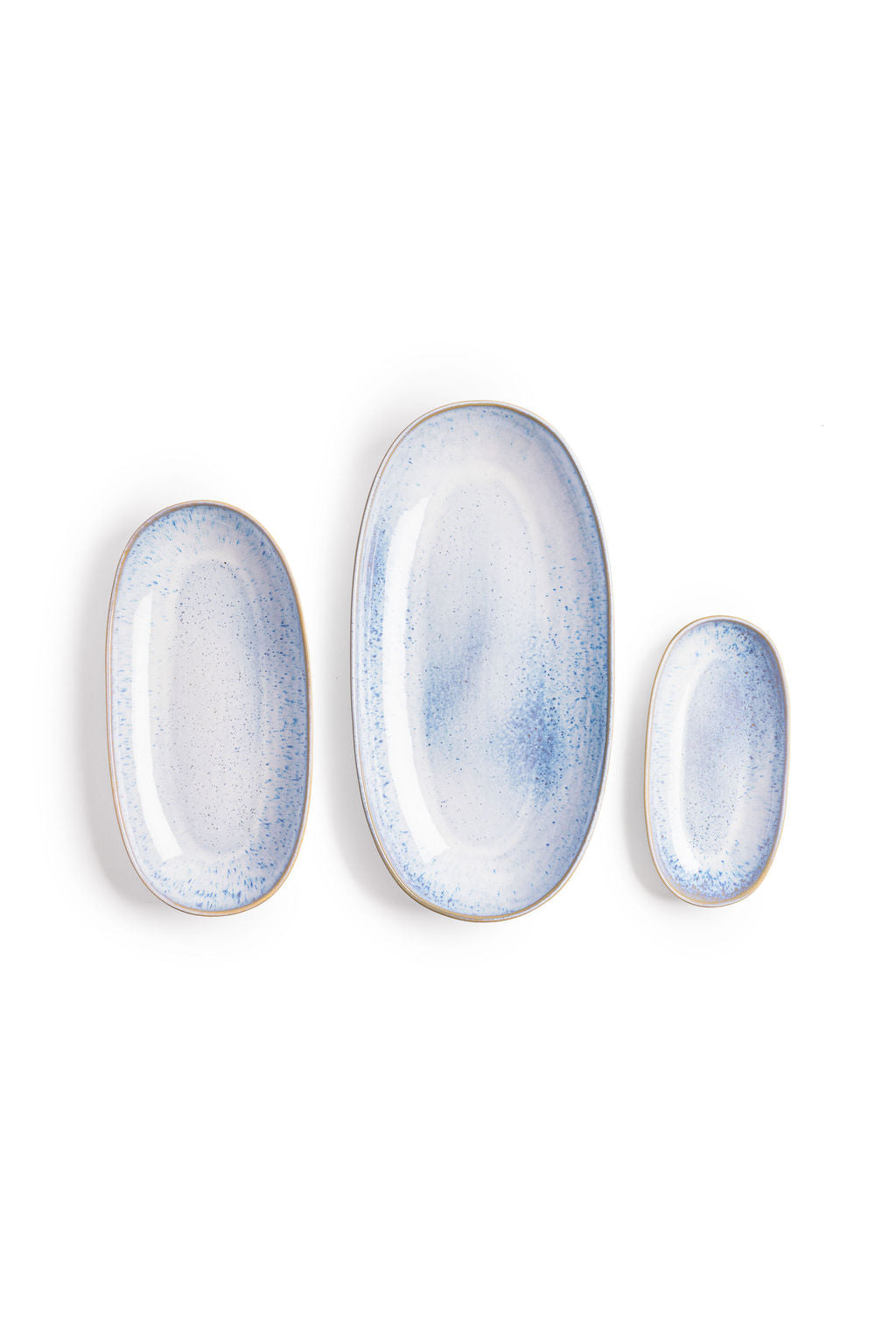 Ceramic Serving Platter Trio, cay, handle detail