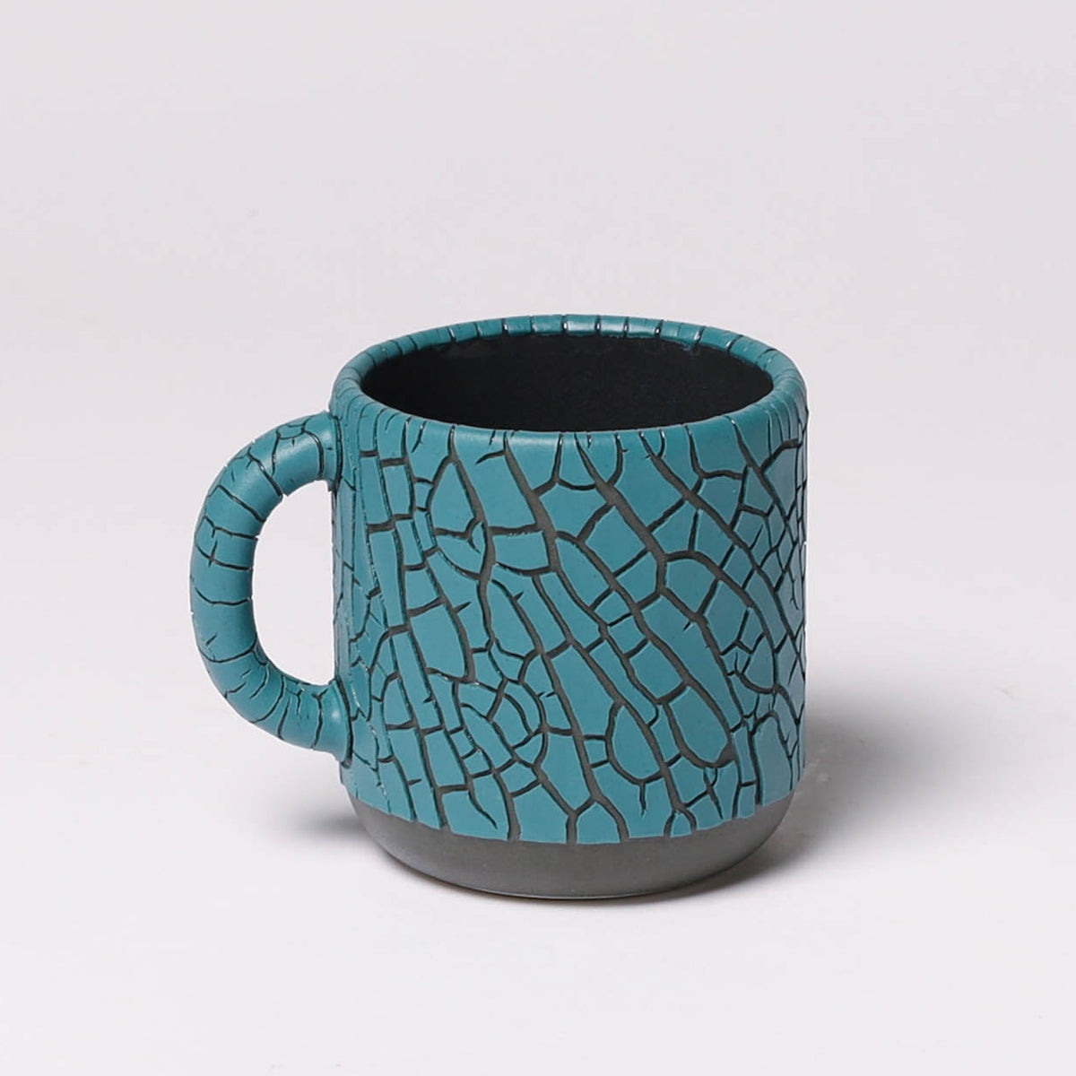 Coffee Mug in Abyss, full set laid out