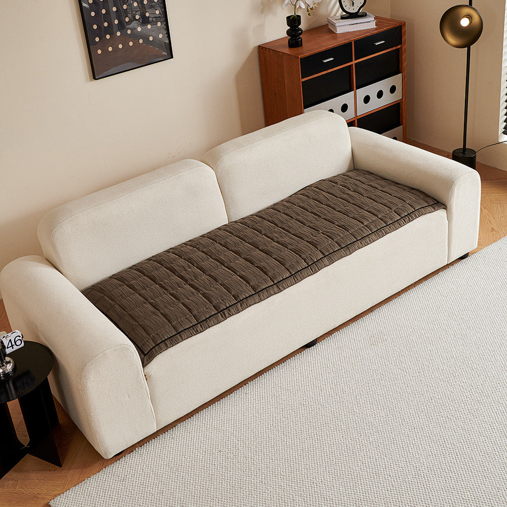 Crinkle Texture Non-Slip Sofa Mat, second corner and seam detail
