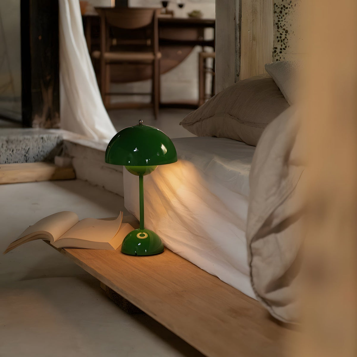 Duo Dome Portable Table Lamp, canopy and mount detail