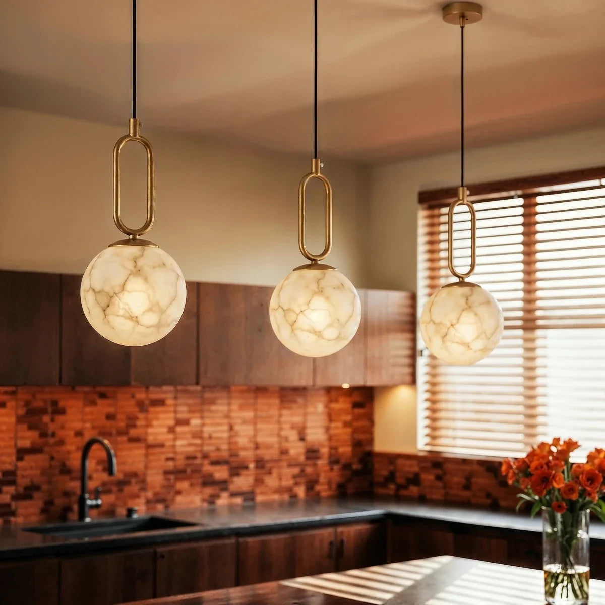 Gong Alabaster Pendant Light, top of the shade in detail