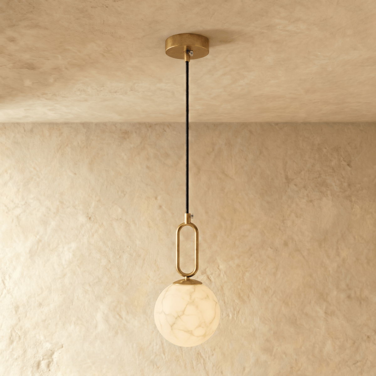 Gong Alabaster Pendant Light, close up of the finish and material