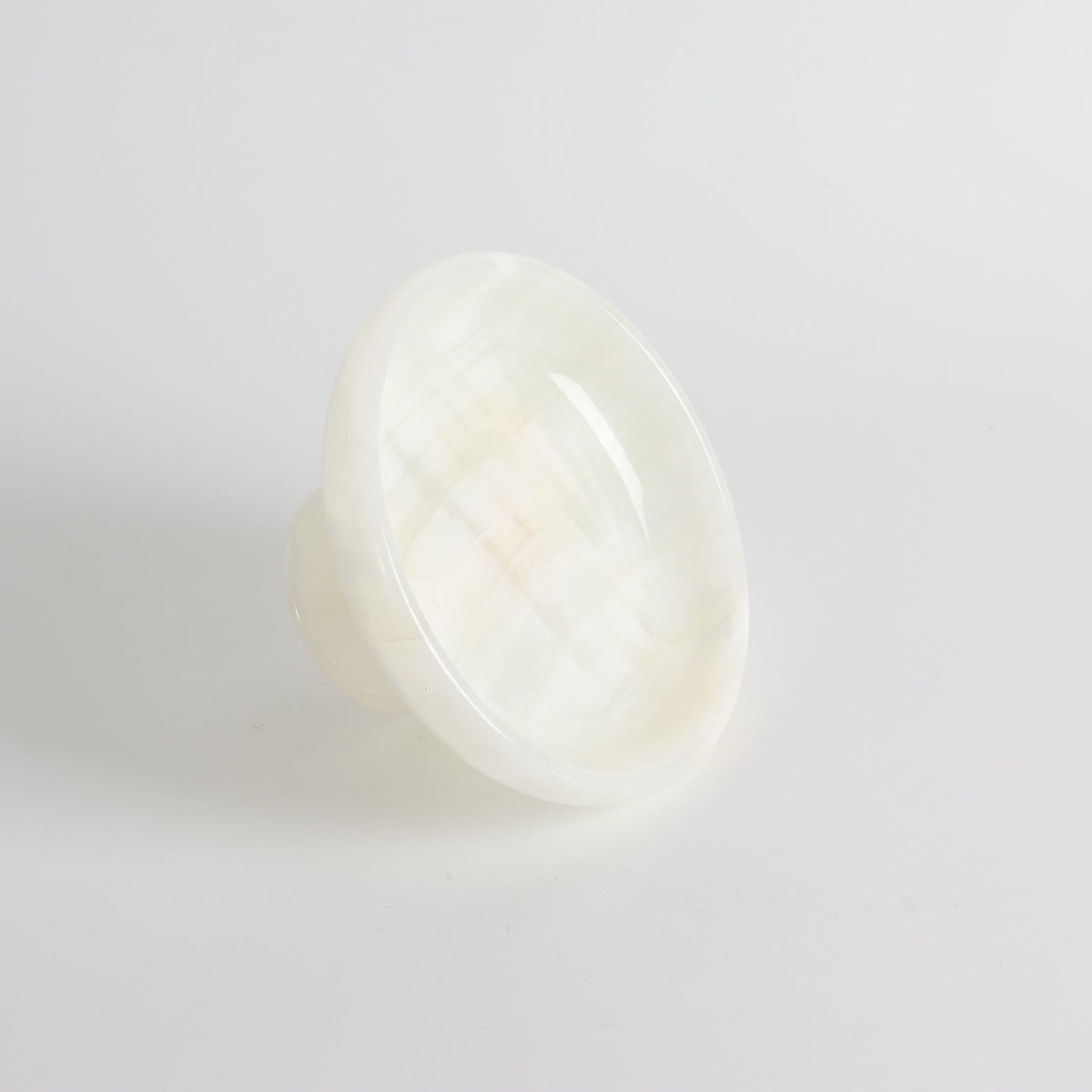 Harlow White Onyx Pedestal Bowl, second stone and finish close up