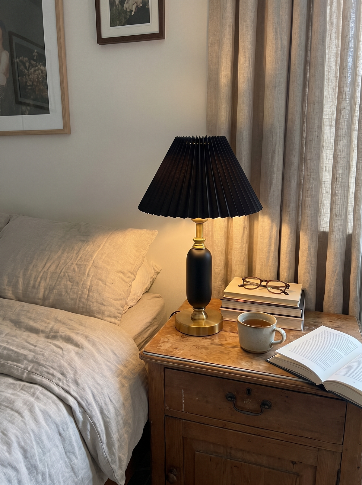 Manhattan lamp solid build