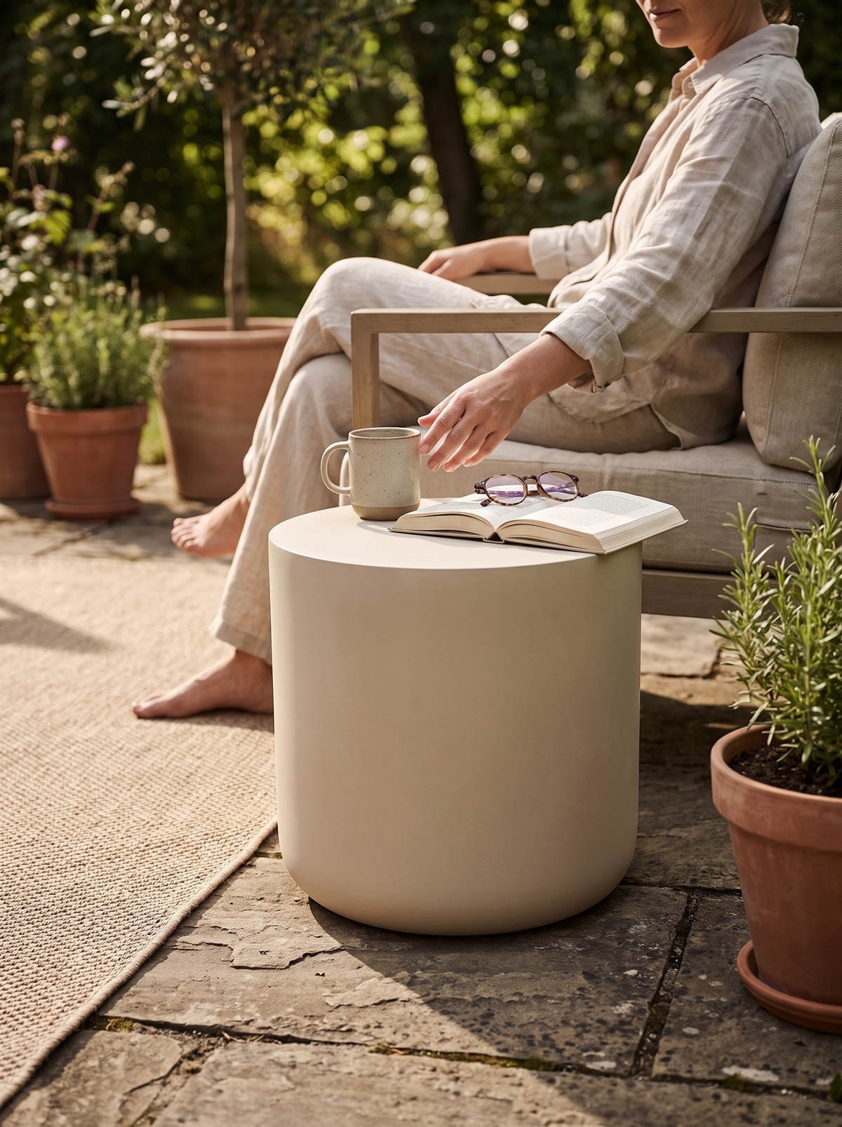 Kosmos Dune Side Table lifestyle 1