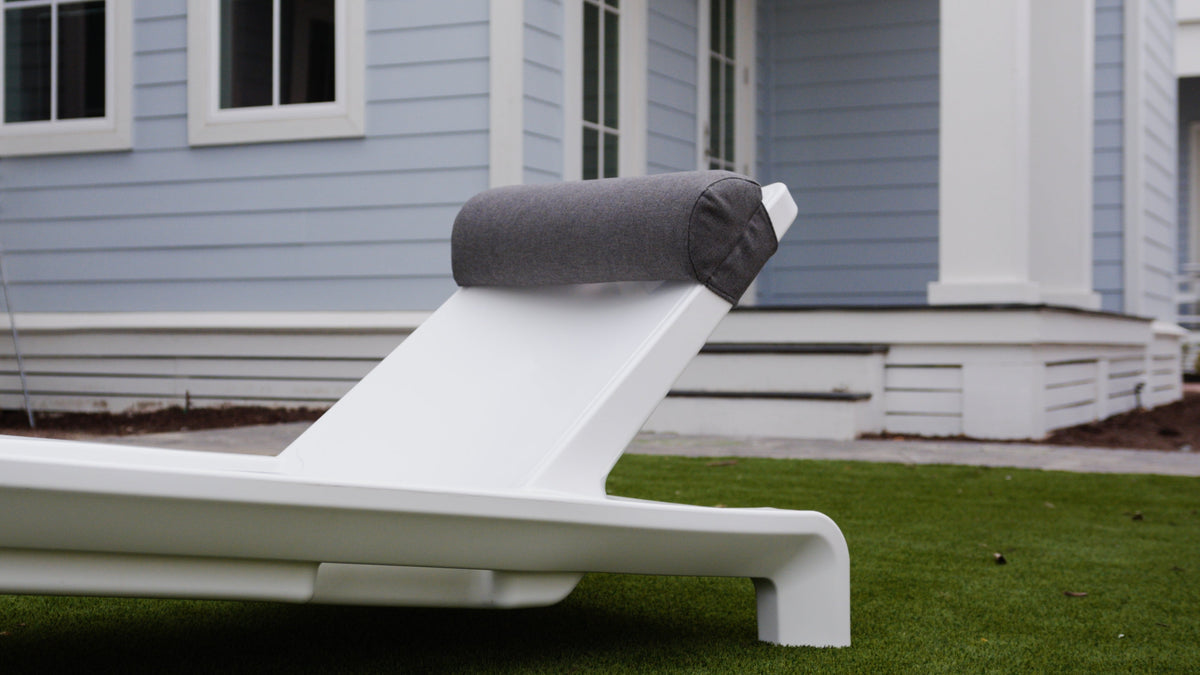 Outdoor Chaise Pillow, edge and trim detail