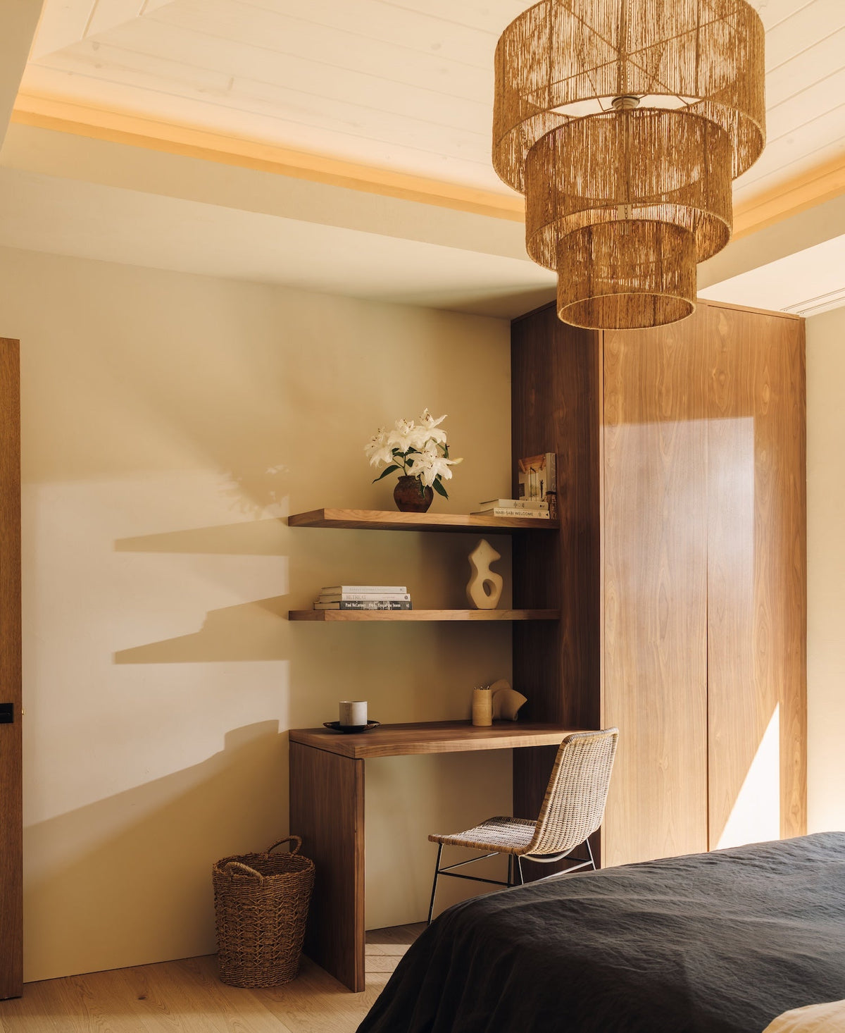 Paloma Tiered Jute Chandelier, full fixture view