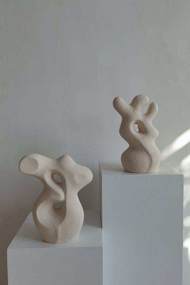 Pebble Abstract Pottery Sculpture, angled three quarter view