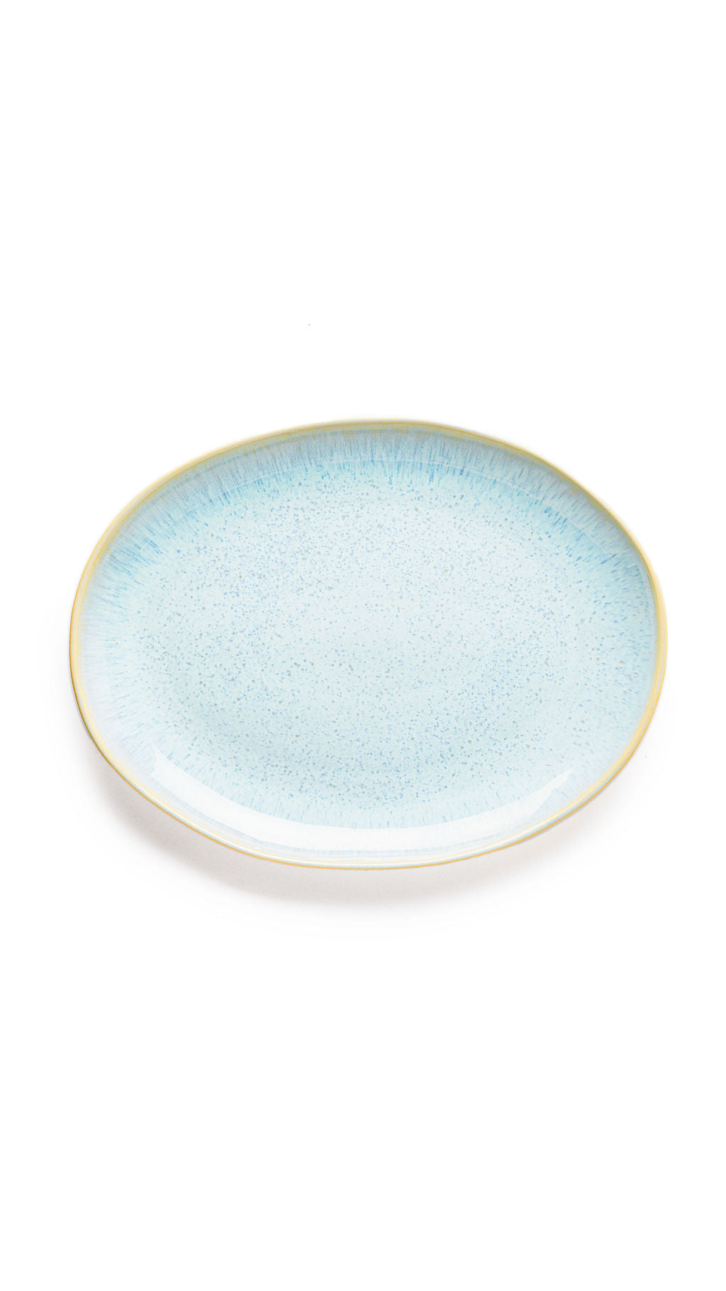 Round Serving Platter, rim and edge detail