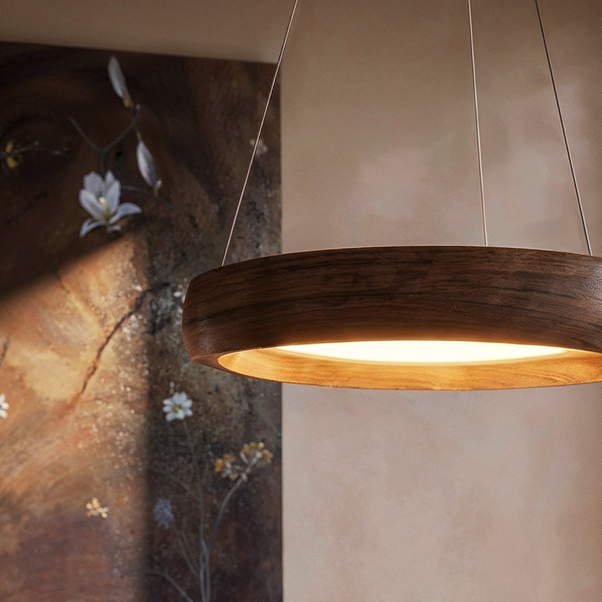 Selion Metal Pendant Light, cord and ceiling canopy detail
