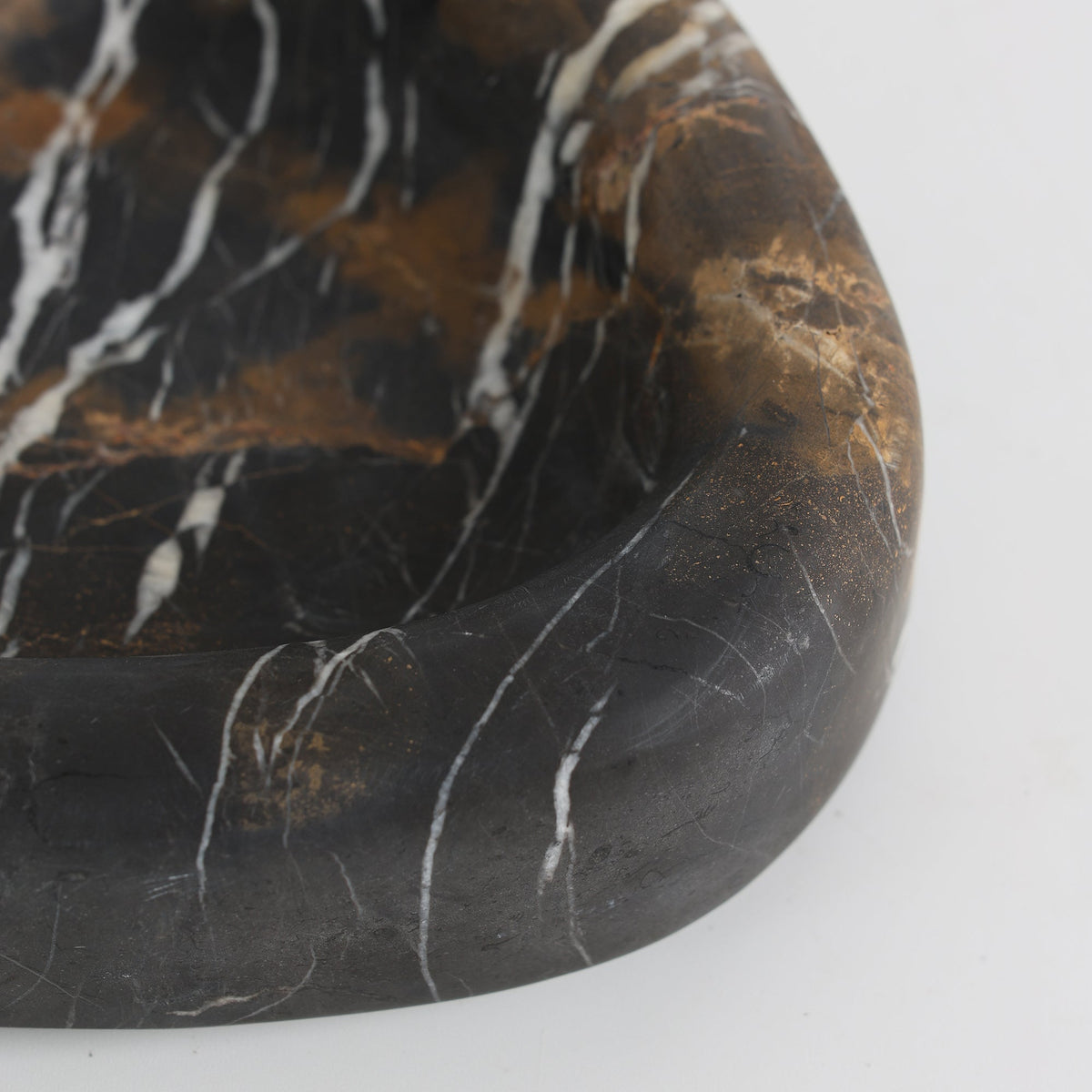 Sierra Stone Trinket Dish, third stone and finish close up