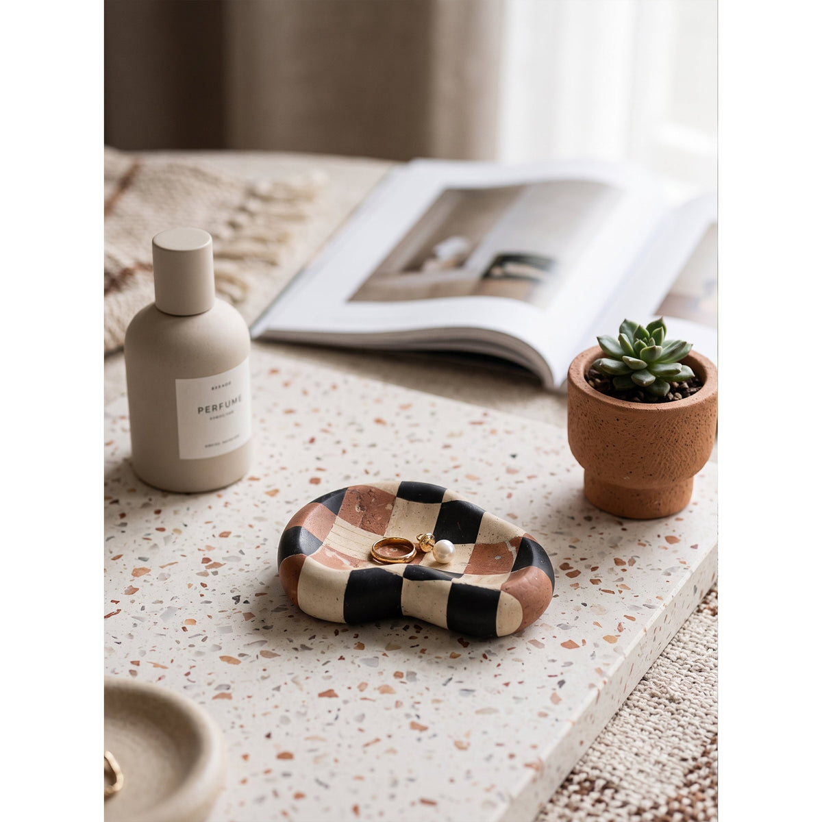 Sierra Stone Trinket Dish, interior view
