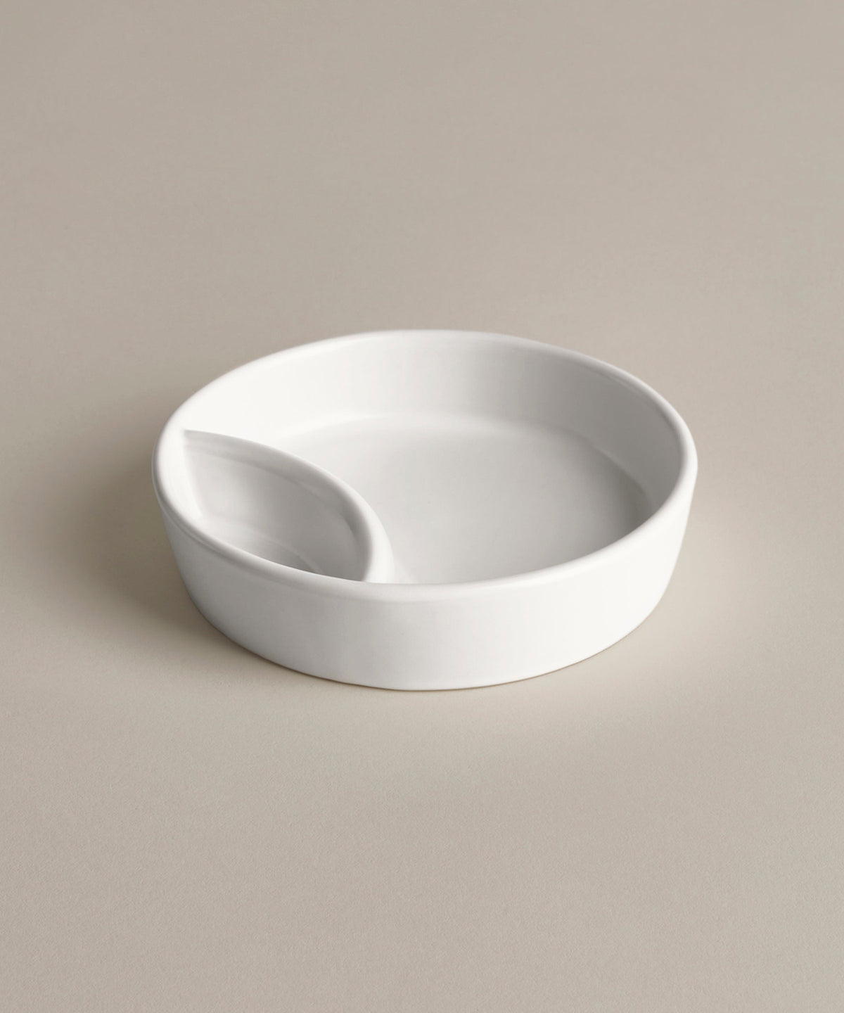 Stoneware Olive Dish, glaze and finish close up