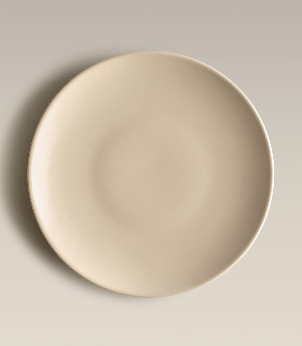 Stoneware Treat Plate Set, glaze and finish close up