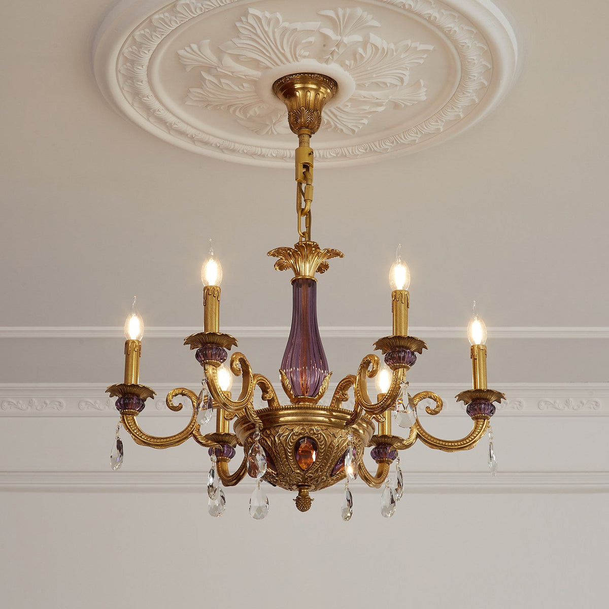 Verona Chandelier, second close up of the glass