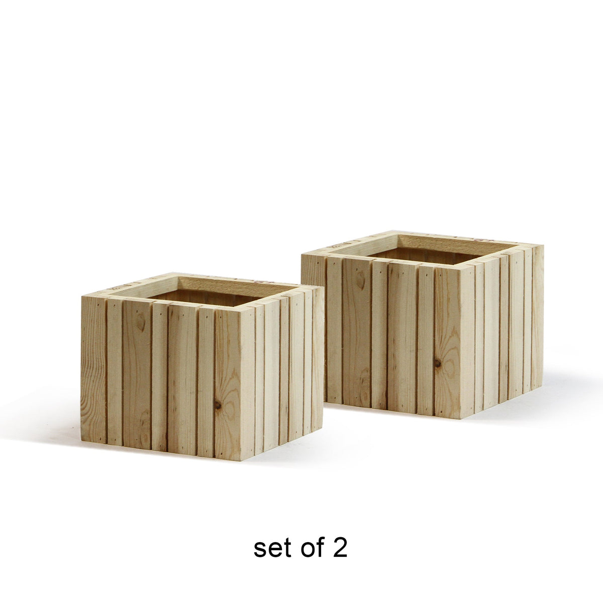 Vertical Slat Wood Planter, rim and edge detail