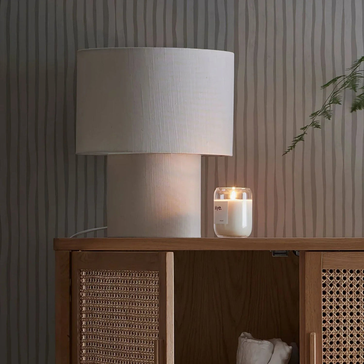 Xaviera Table Lamp