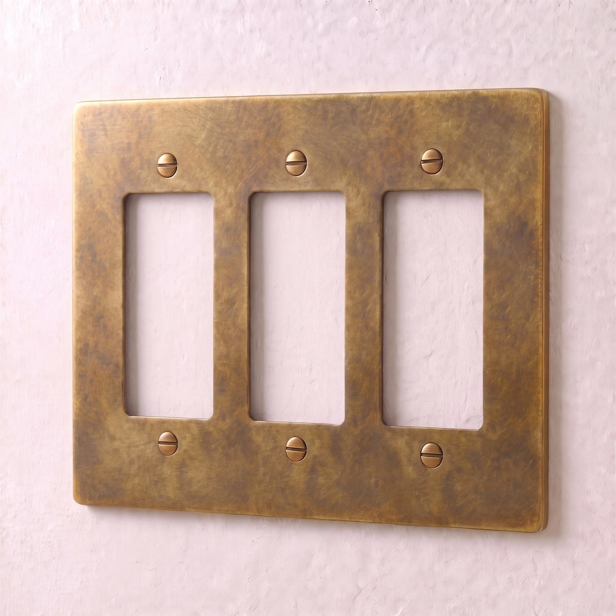 Brass Wall Plate (1-5 Gang)