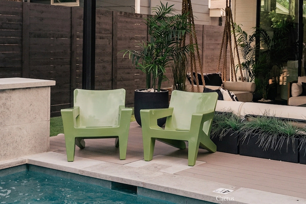 Bask Outdoor Lounge Chair