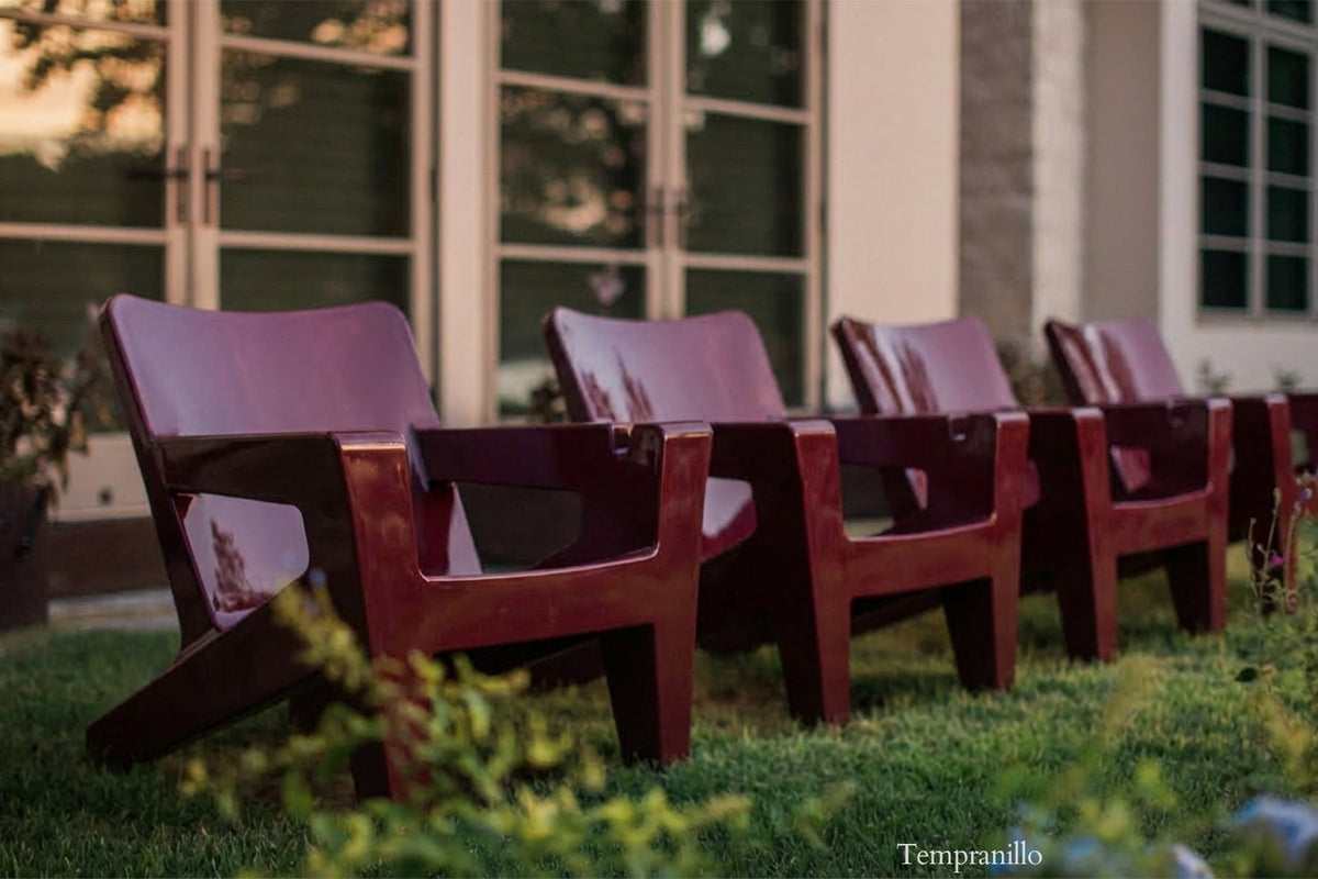 Bask Outdoor Lounge Chair