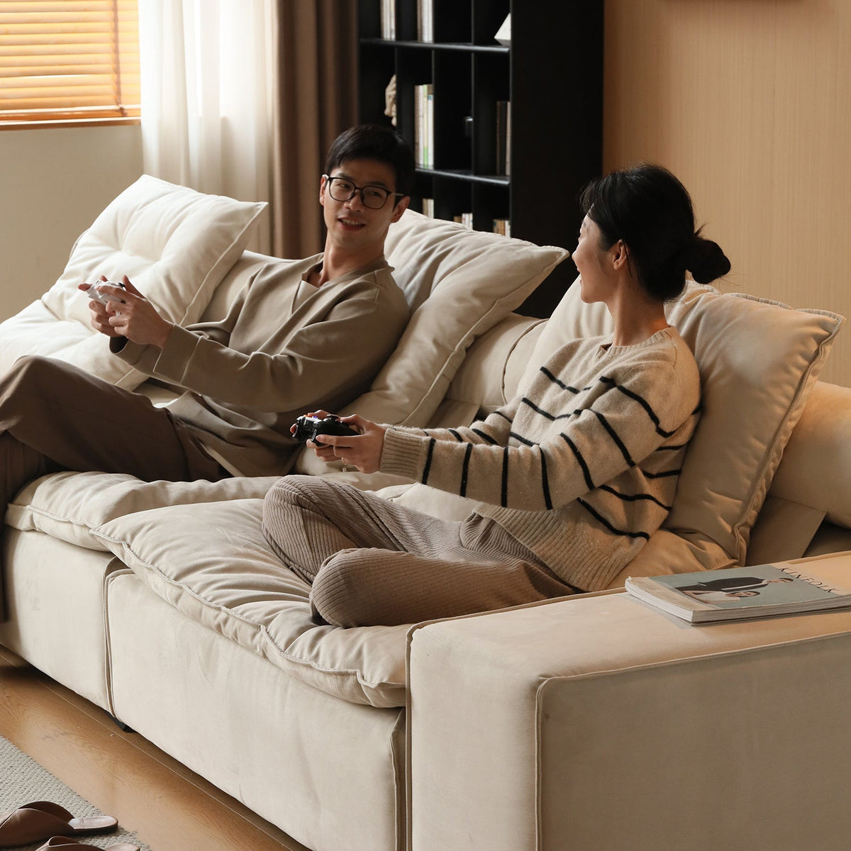 Modern Suede Fabric Modular L Shape Sectional Sofa 4+L BLOOM