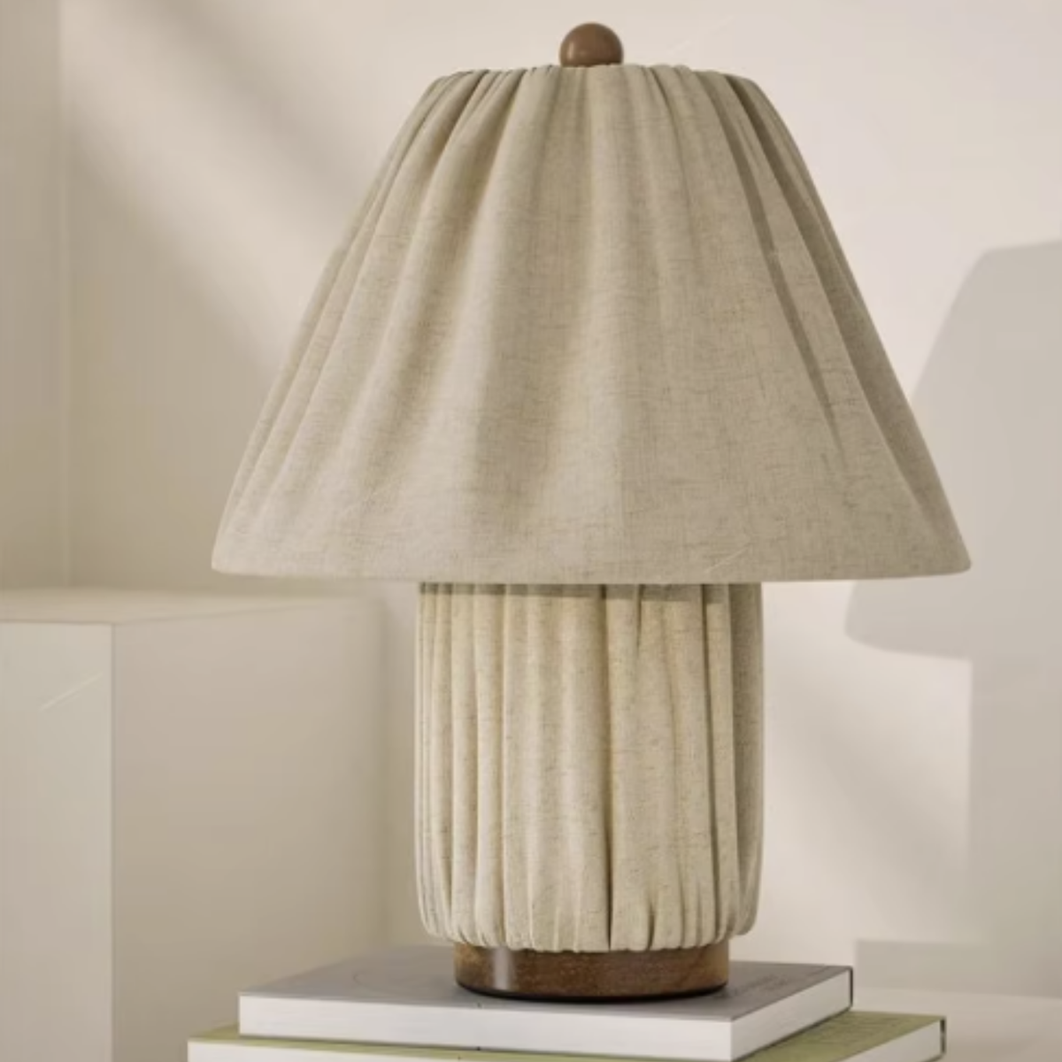 Isaura Table Lamp