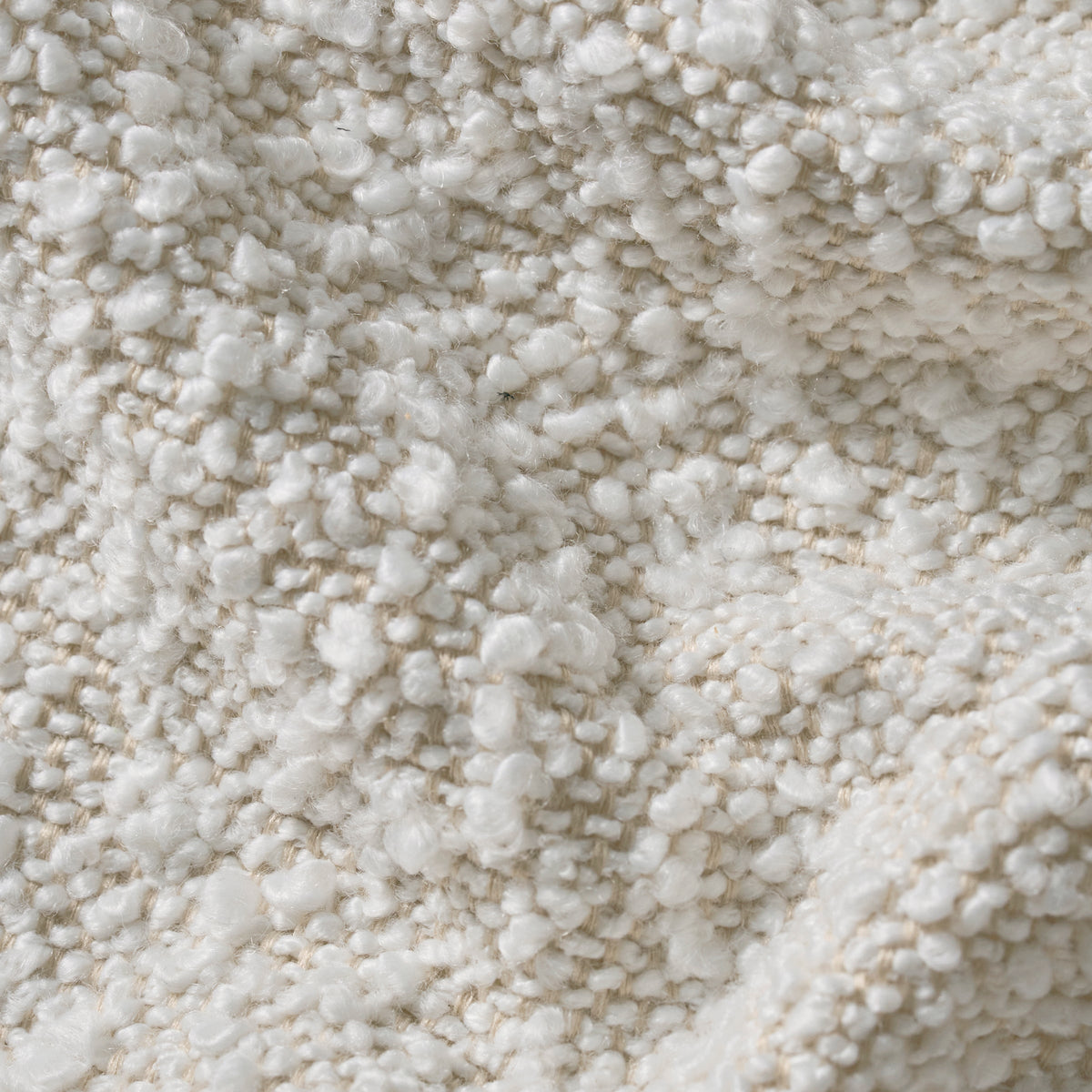 Acadia Pine Bed, Froth White Boucle, King
