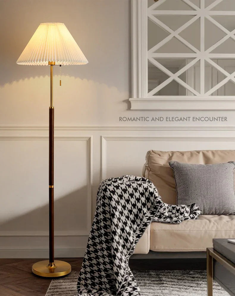 Williamsburg Table & Floor Lamp