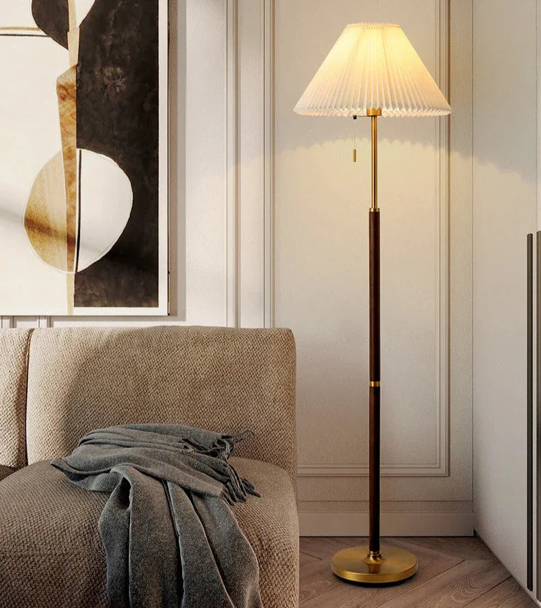 Williamsburg Table & Floor Lamp