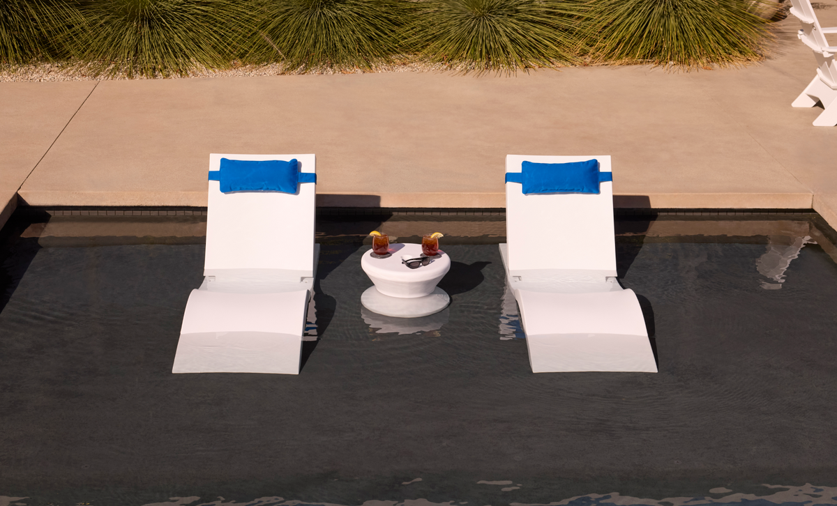 Adjustable Chaise, seat and backrest detail