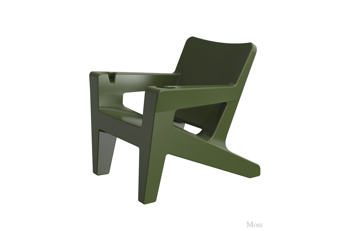 Bask Outdoor Lounge Chair, studio shot