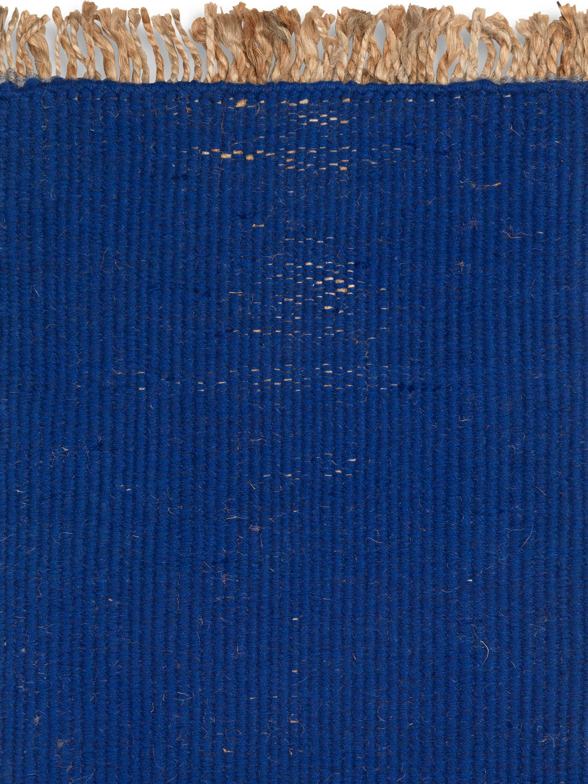 Block Jute Mat, Bright Blue/Natural, corner and edge detail