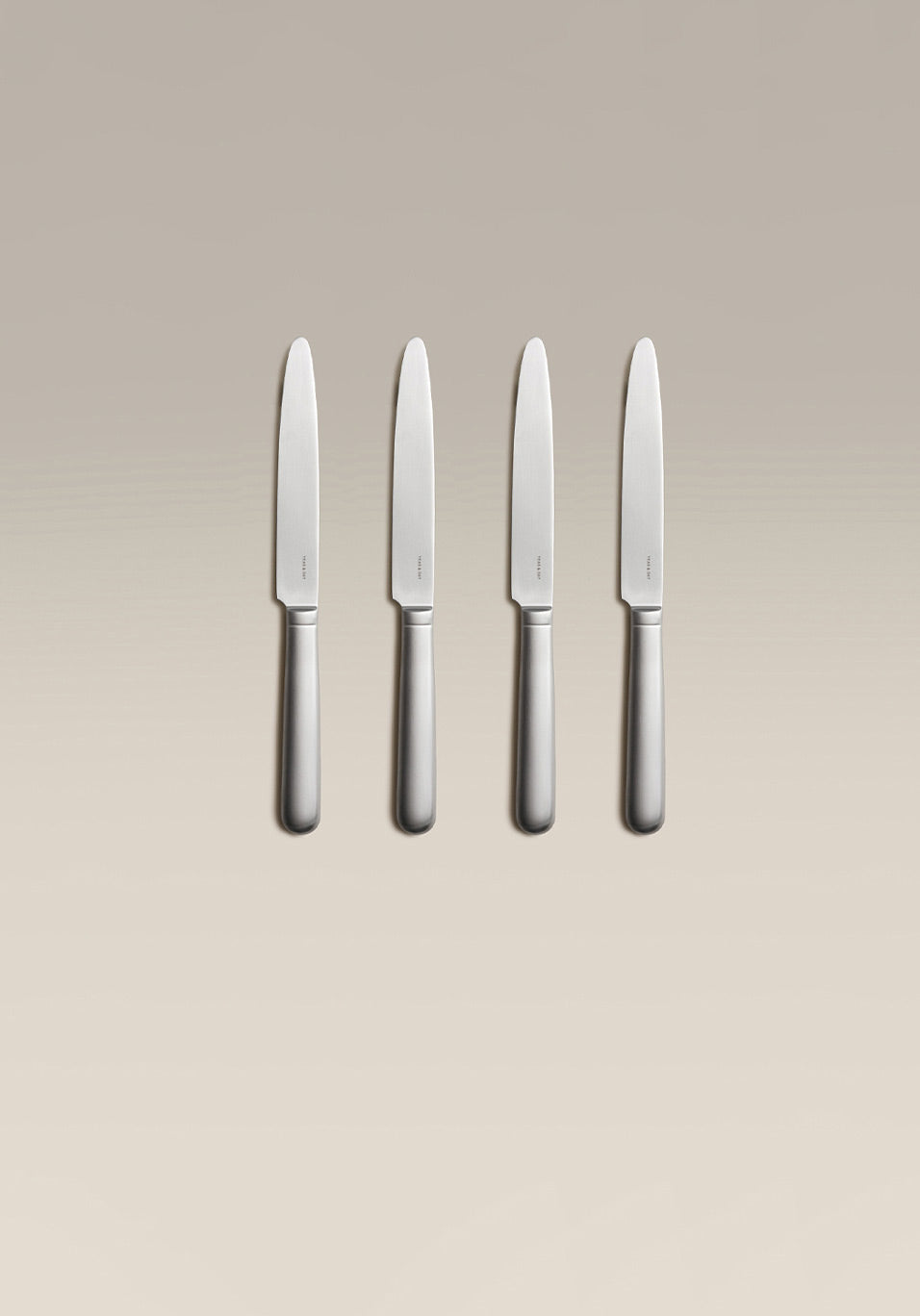 Classic Knife Set, brushed, bowl and tine close up