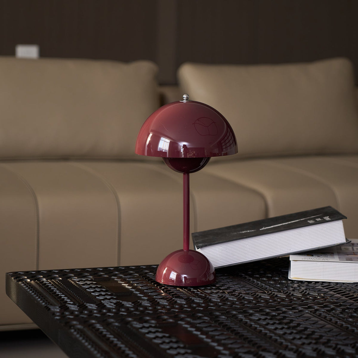 Duo Dome Portable Table Lamp, second shade and material close up