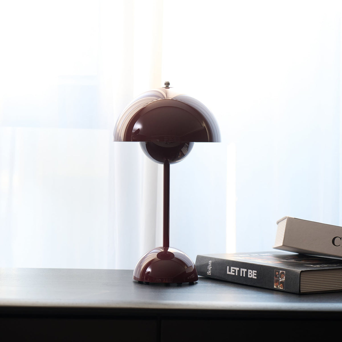 Duo Dome Portable Table Lamp, second socket and hardware detail
