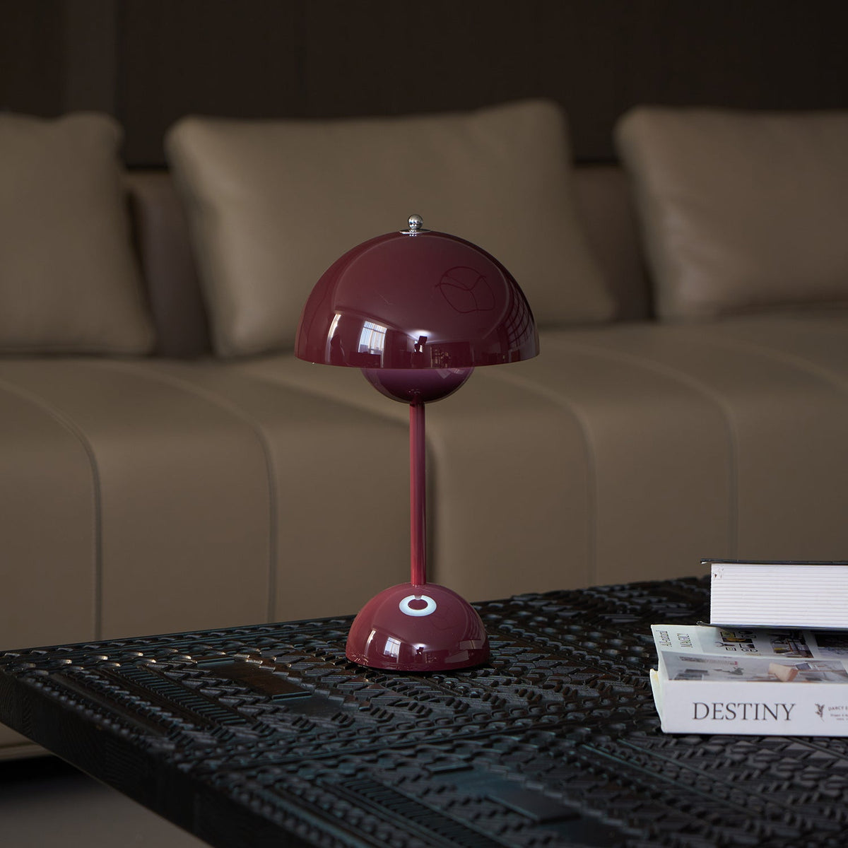 Duo Dome Portable Table Lamp, second canopy and mount detail