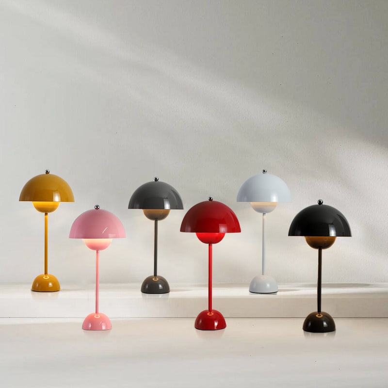 Duo Dome Portable Table Lamp, full fixture view