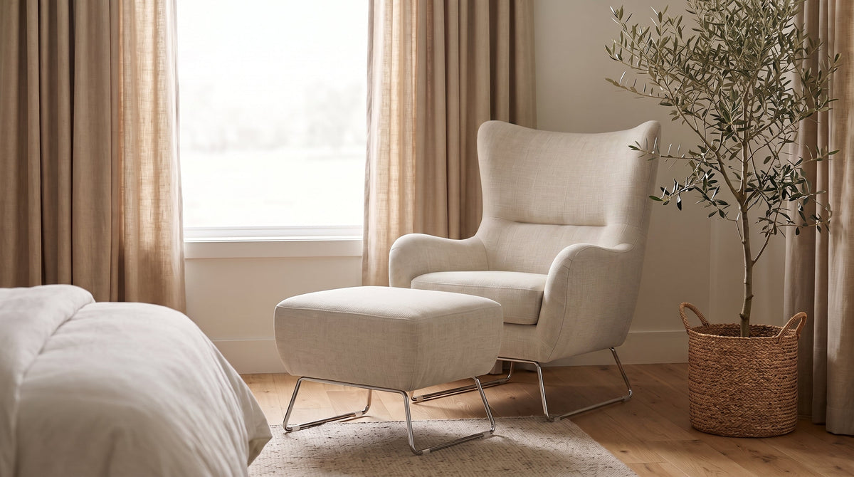 Ellis Chair, front view