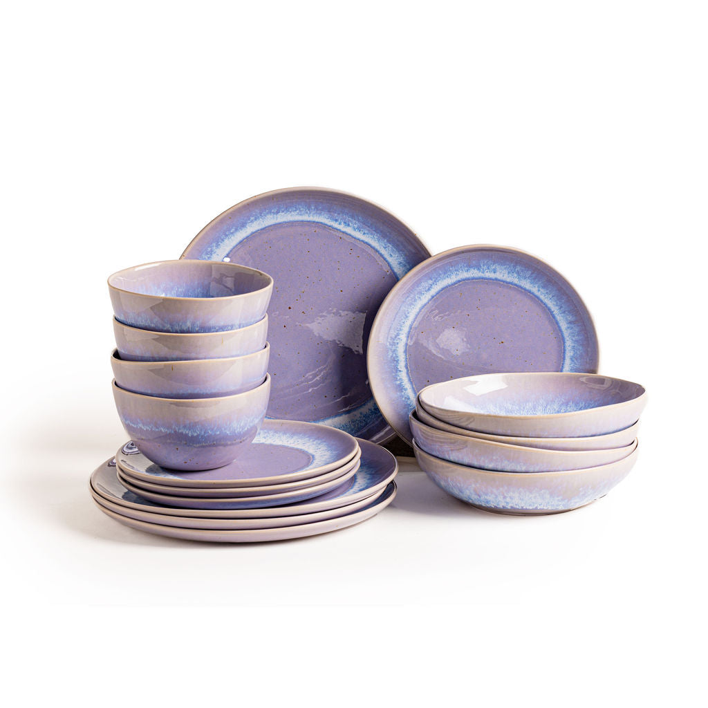 Essential Bundle The Seaglass Collection, interior view