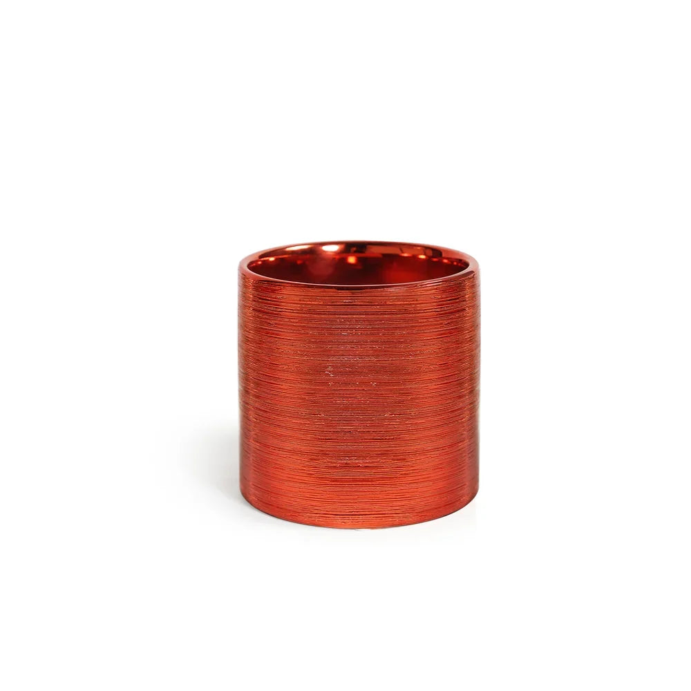 Etched Metallic Red Collection, corner and joinery detail