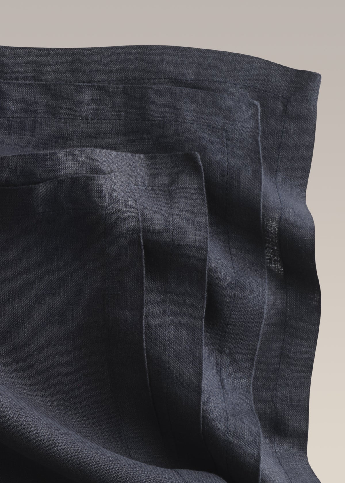 Everyday Linen Napkin and Tablecloth Set, flat front view