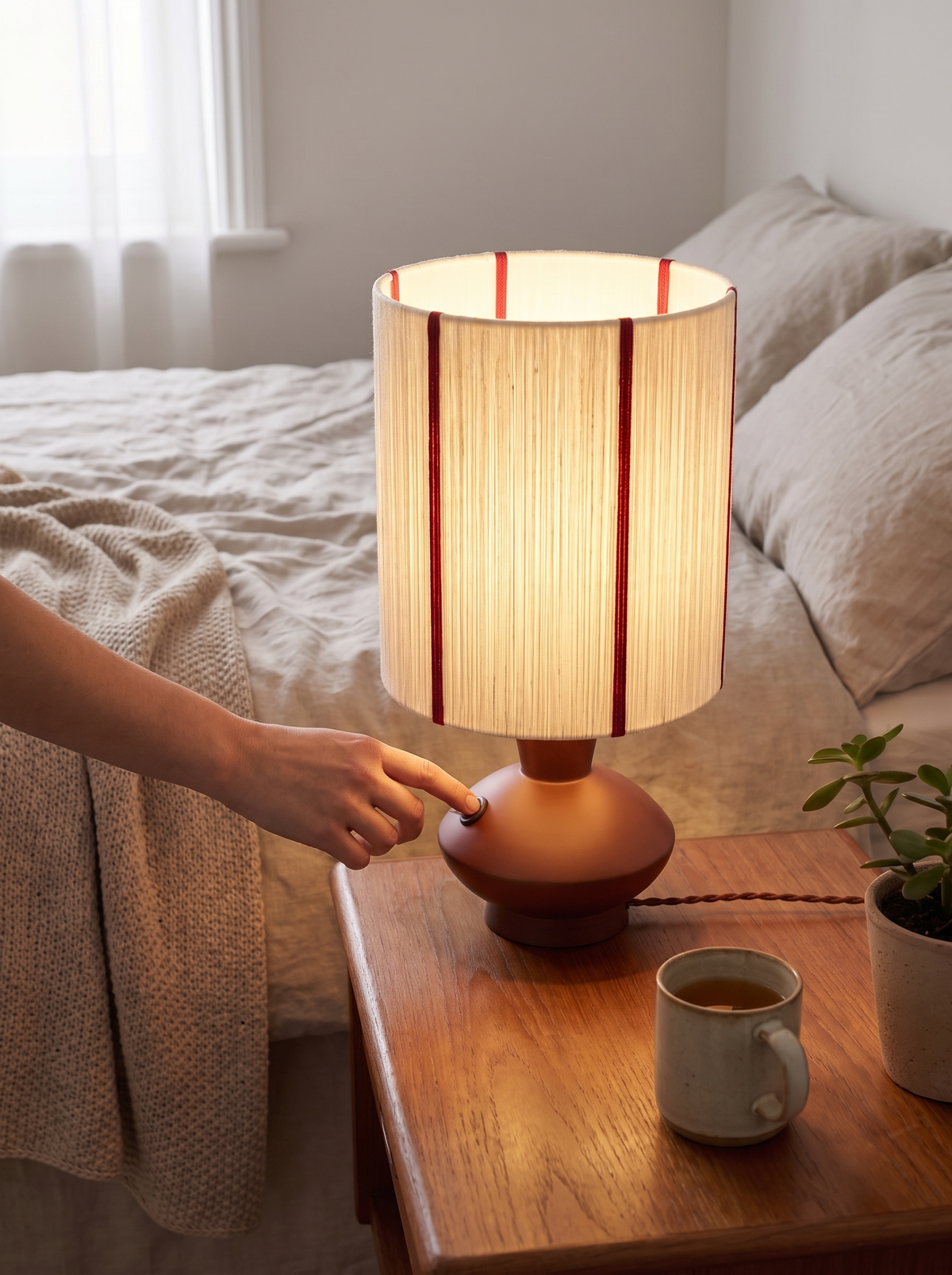 Relyin Table Lamp lifestyle 1