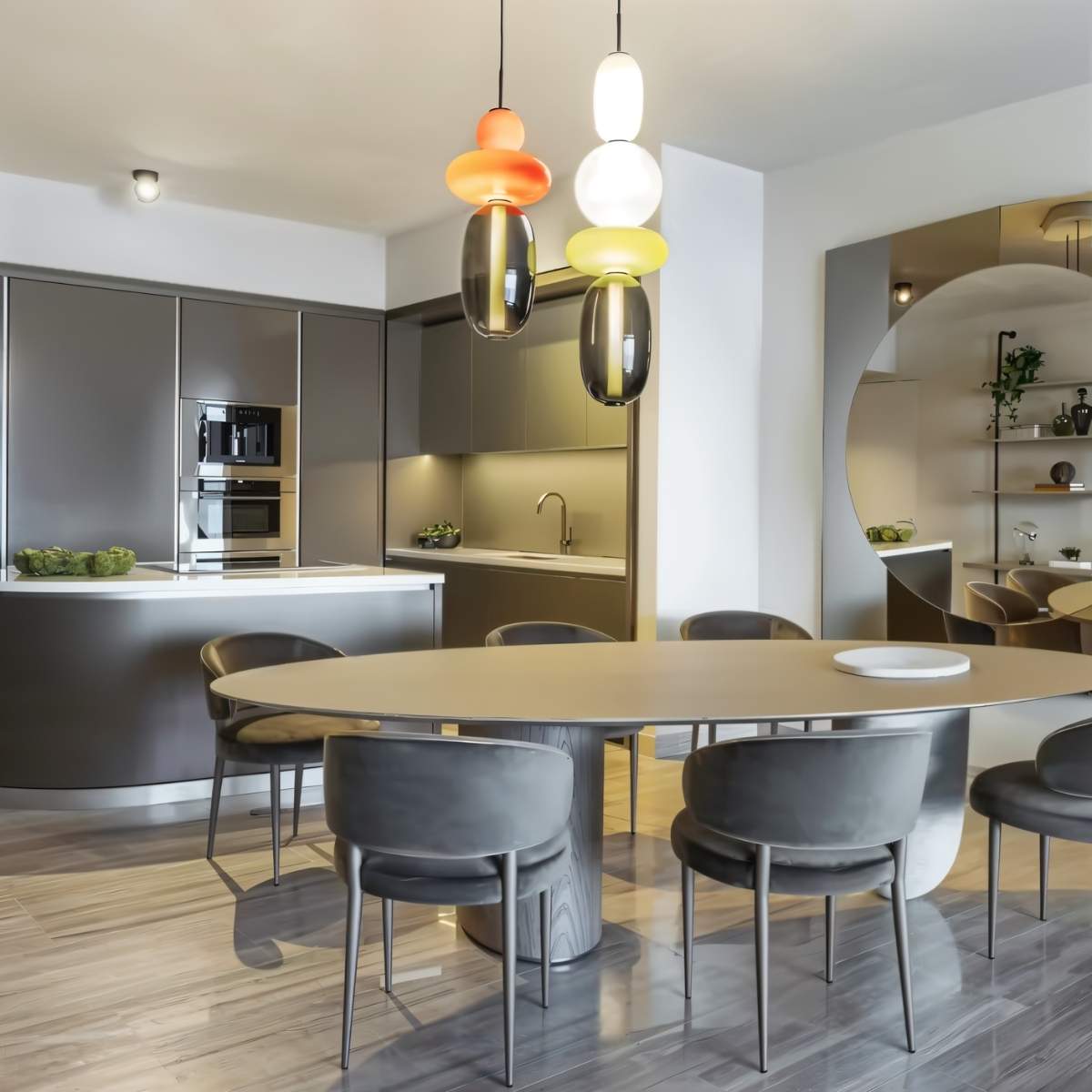 Horiz Metal Pendant Light, second angled view showing the silhouette